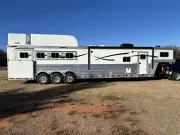used Other Trailers Platinum Coach  for sale, in Omaha, NE Thumbnail 2