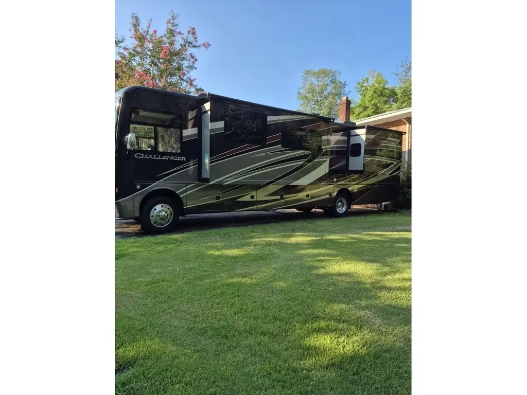 used Other Trailers Thor Motor Coach  for sale, in Omaha, NE image-0