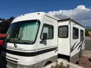 2004 Fleetwood Fiesta 32S