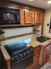 used Other Trailers Lance  for sale, in Omaha, NE Thumbnail 4
