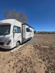 used Other Trailers Thor Motor Coach  for sale, in Omaha, NE Thumbnail 2