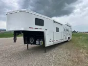 2020 Logan Coach 4 Horse Living Quarters 