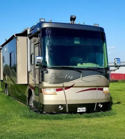 2006 Tiffin Motorhomes Phaeton 40QDH