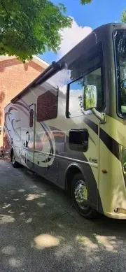 used Other Trailers Thor Motor Coach  for sale, in Omaha, NE Thumbnail 3