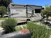 used Other Trailers Thor Motor Coach  for sale, in Omaha, NE Thumbnail 3