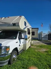 2022 Winnebago Ford F350