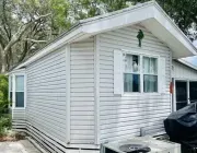 1990 Chariot Park Model 12'W X 32'L 