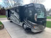 2010 Fleetwood Discovery® 40K