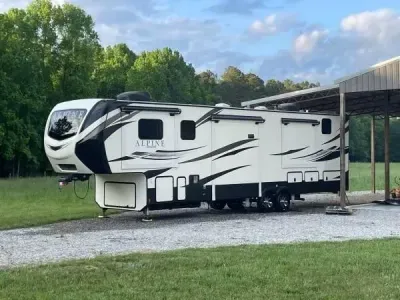 2018 Keystone Alpine 3701FL