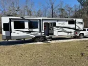 used Other Trailers Highland Ridge RV  for sale, in Omaha, NE Thumbnail 1