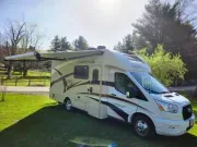 used Other Trailers Thor Motor Coach  for sale, in Omaha, NE Thumbnail 3