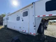 2006 Kiefer Built Evolution 4 Horse