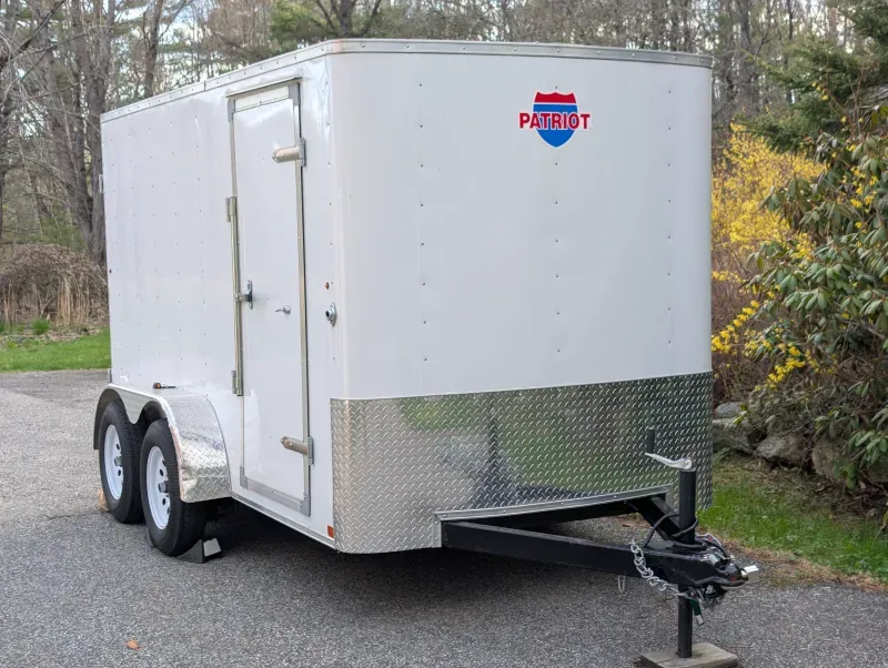 Tandem Axle 6x12 Enclosed Cargo Trailer