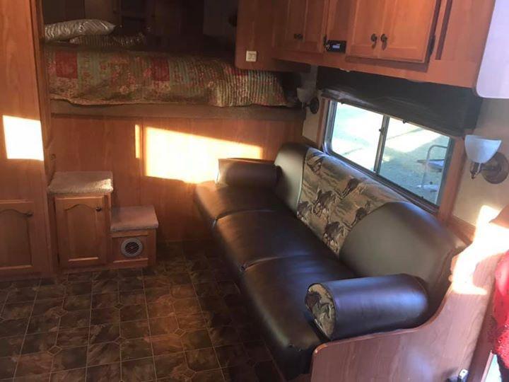 used Horse Trailers Lakota  for sale, in Ocala, FL Thumbnail 8