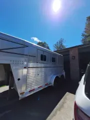 used Horse Trailers Four Star  for sale, in Pefferlaw, ON Thumbnail 9
