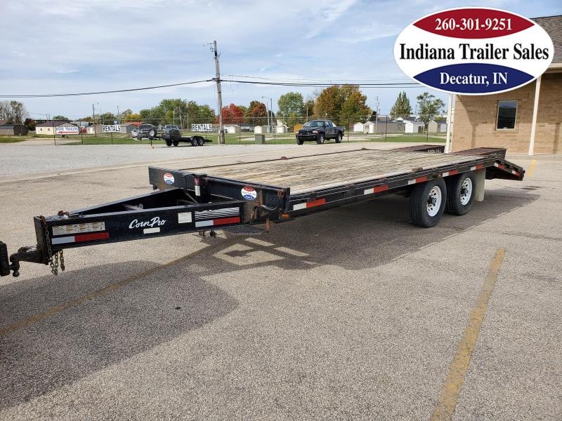 2007 CornPro 102x21 FB21 Equipment Trailer 2007 CornPro 102x21 FB21 Equipment Trailer