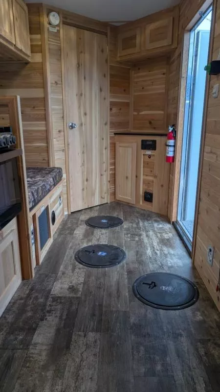 used Ice / Tiny Houses Jackson Manufacturing Inc.  for sale, in Clearwater, MN Thumbnail 17