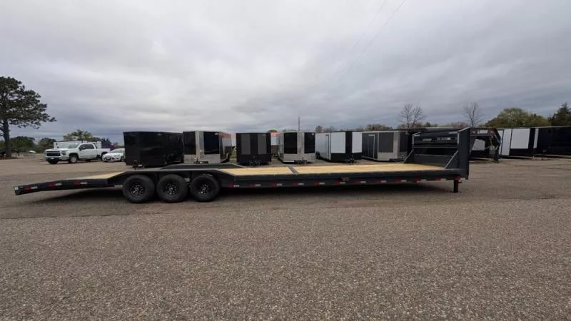 2026 Lamar Trailers H8024037 Equipment Trailer