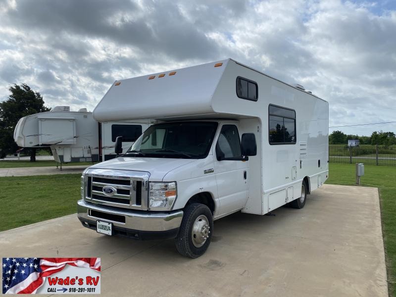 2017 Thor Motor Coach Majestic 23A Class C RV 2017 Thor Motor Coach Majestic 23A Class C RV