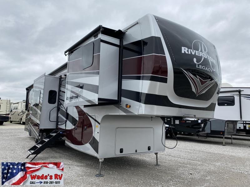 2022 Forest River Riverstone 42FSKG Toy Hauler RV 2022 Forest River Riverstone 42FSKG Toy Hauler RV