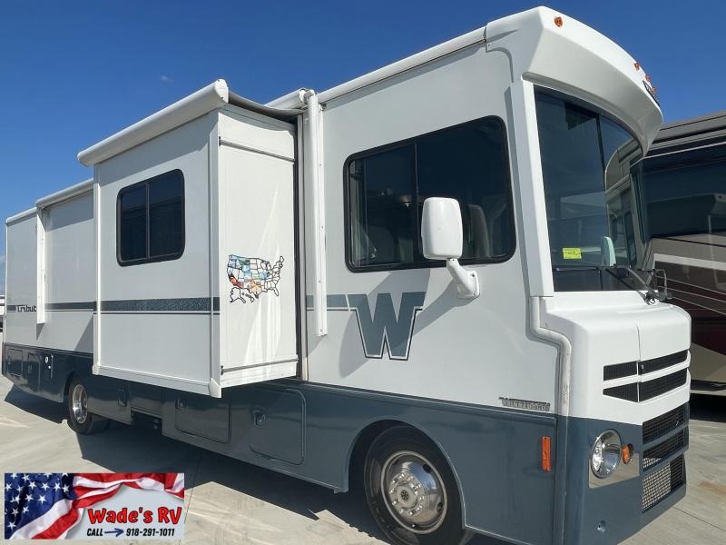 2015 Winnebago TRIBUTE 31C Class A RV 2015 Winnebago TRIBUTE 31C Class A RV
