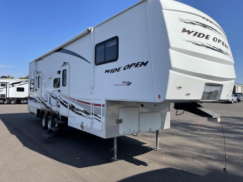 2008 Enduramax LLC Wideopen Max 33 Toy Hauler RV 2008 Enduramax LLC Wideopen Max 33 Toy Hauler RV