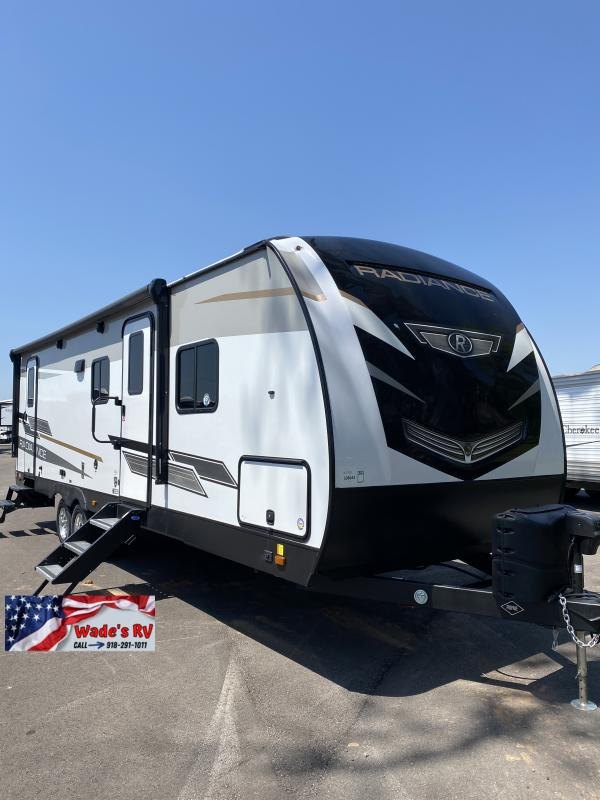 2022 Cruiser RV RADIANCE ULTRA LITE 27DD TRAVEL TRAILER 2022 Cruiser RV RADIANCE ULTRA LITE 27DD TRAVEL TRAILER