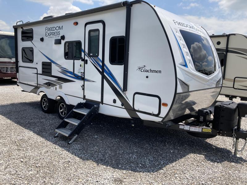 2021 Coachmen Freedom Express Ultra Lite 238BHS Travel Trailer RV 2021 Coachmen Freedom Express Ultra Lite 238BHS Travel Trailer RV