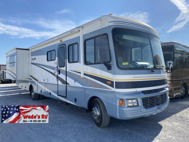 2005 Fleetwood Bounder 35E Class A RV 2005 Fleetwood Bounder 35E Class A RV