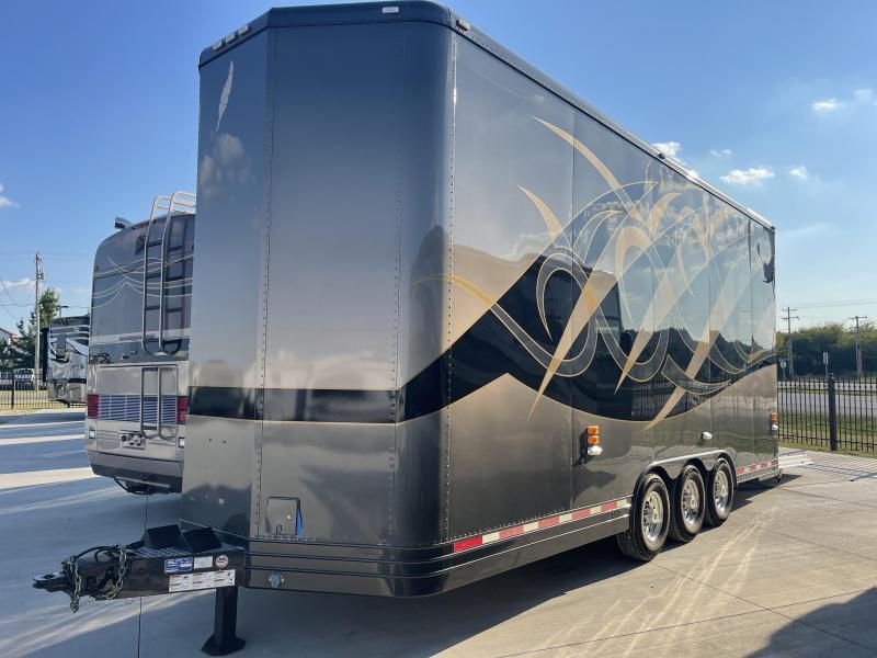 2005 Featherlite Featherlite TL Toy Hauler RV 2005 Featherlite Featherlite TL Toy Hauler RV