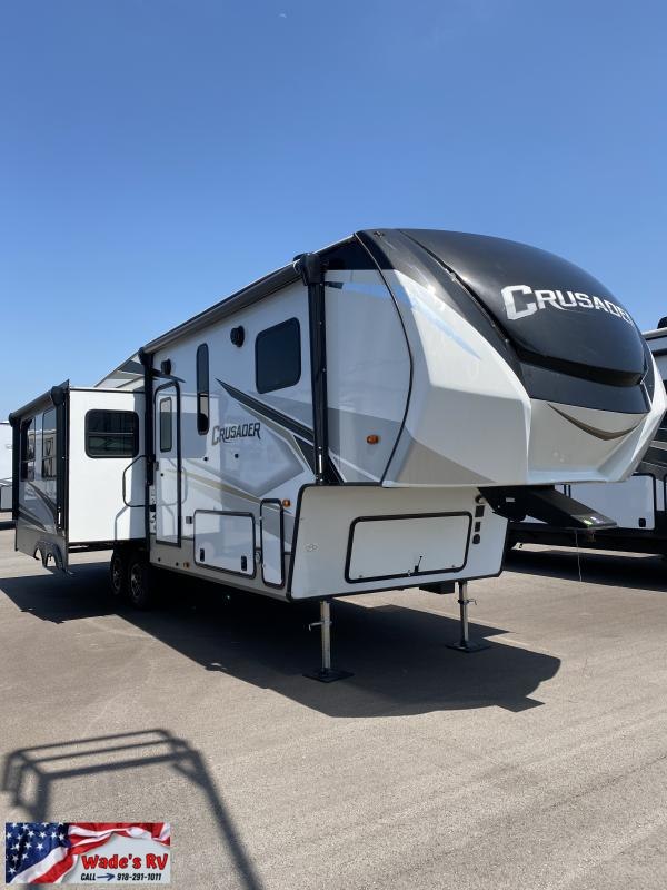 2022 Forest River Crusader 305RLP FIFTH WHEEL 2022 Forest River Crusader 305RLP FIFTH WHEEL