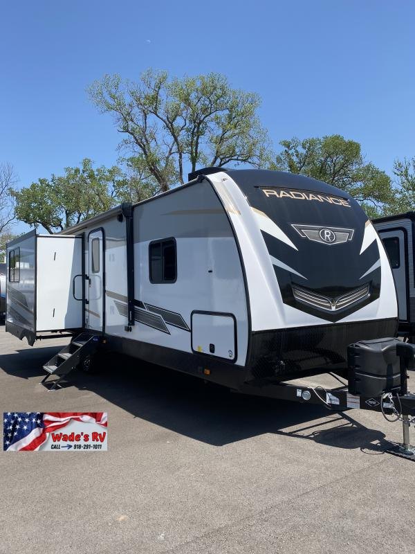 2022 Cruiser RV Radiance ULTRA LITE 27RE TRAVEL TRAILER 2022 Cruiser RV Radiance ULTRA LITE 27RE TRAVEL TRAILER