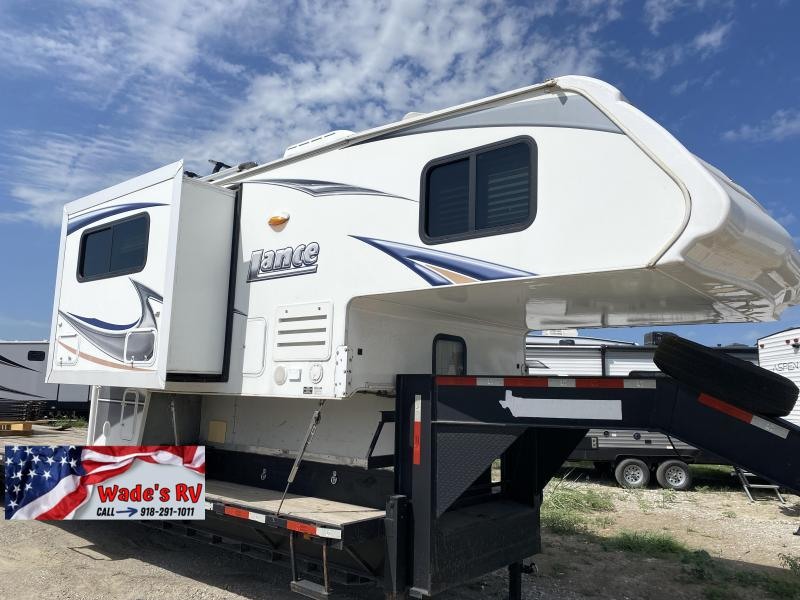 2015 Lance TC 1050 S Travel Trailer RV 2015 Lance TC 1050 S Travel Trailer RV