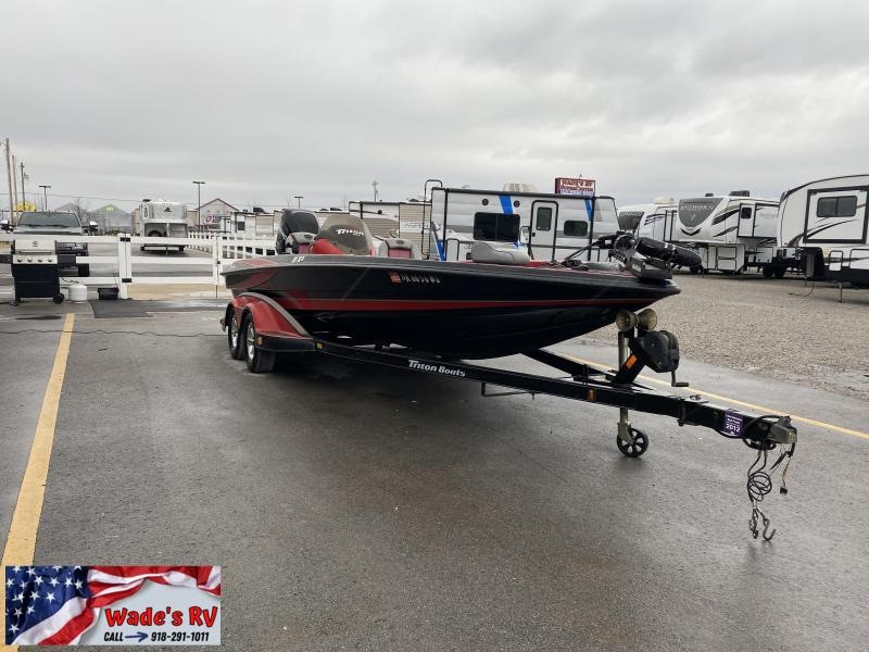 2007 Triton Boats Triton TR-21x2 Bass Boat 2007 Triton Boats Triton TR-21x2 Bass Boat