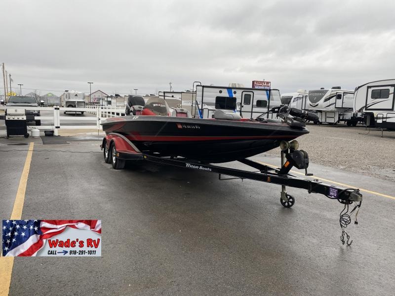 2007 Triton Boats Triton TR-21x2 Bass Boat 2007 Triton Boats Triton TR-21x2 Bass Boat