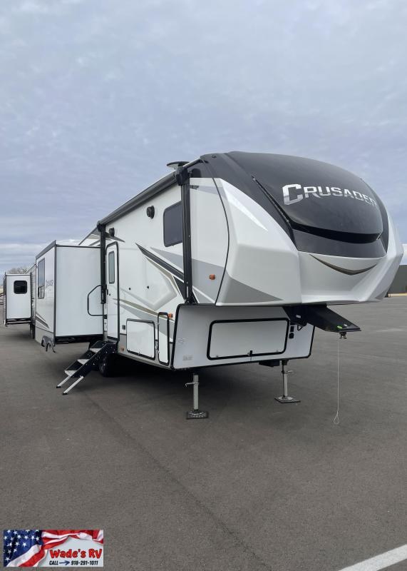 2022 Forest River Crusader 28RL FIFTH WHEEL 2022 Forest River Crusader 28RL FIFTH WHEEL