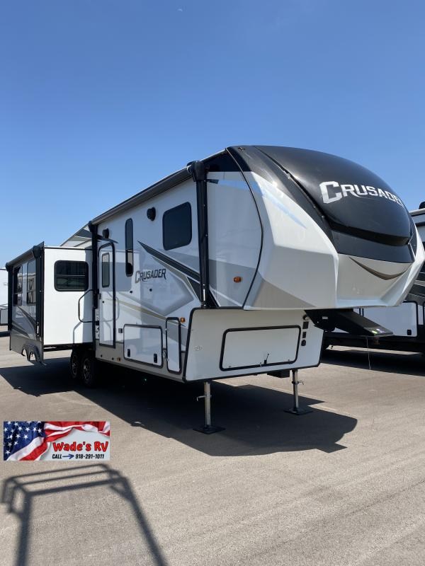 2022 Forest River Crusader 305RLP FIFTH WHEEL 2022 Forest River Crusader 305RLP FIFTH WHEEL