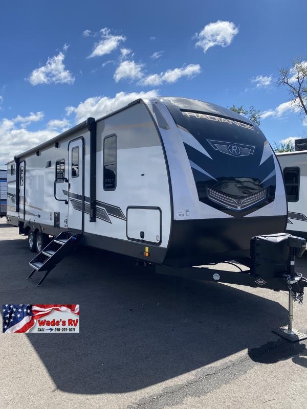 2022 Cruiser RV RADIANCE ULTRA LITE 30DS Travel Trailer 2022 Cruiser RV RADIANCE ULTRA LITE 30DS Travel Trailer
