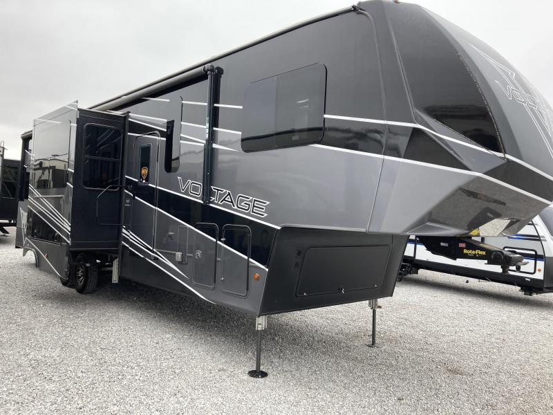 2020 Keystone RV Voltage 3655 Toy Hauler RV 2020 Keystone RV Voltage 3655 Toy Hauler RV