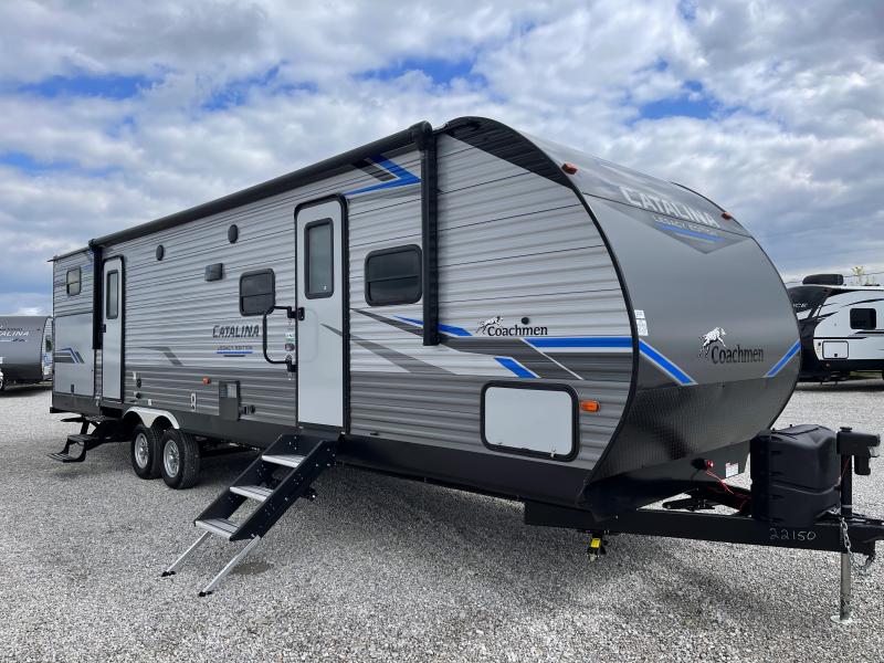 2021 Coachmen Catalina Legacy Edition 323BHDS Travel Trailer RV 2021 Coachmen Catalina Legacy Edition 323BHDS Travel Trailer RV
