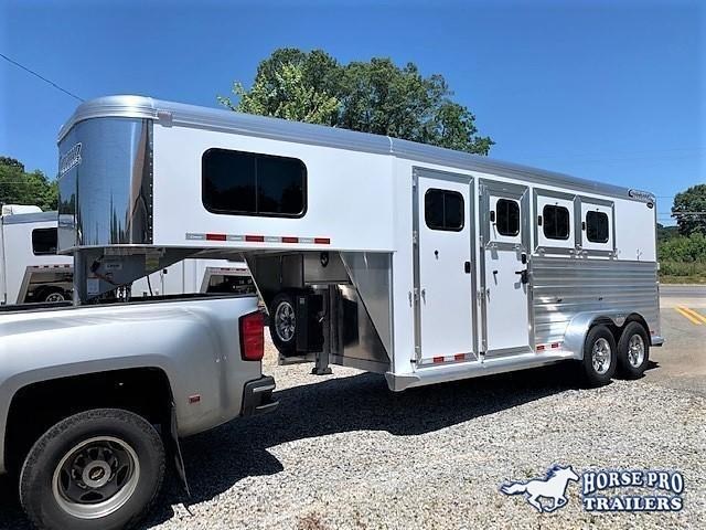 2023 Cimarron 3 Horse Slant Load Gooseneck w/REAR TACK & HYDRAULIC JACK! 2023 Cimarron 3 Horse Slant Load Gooseneck w/REAR TACK & HYDRAULIC JACK!