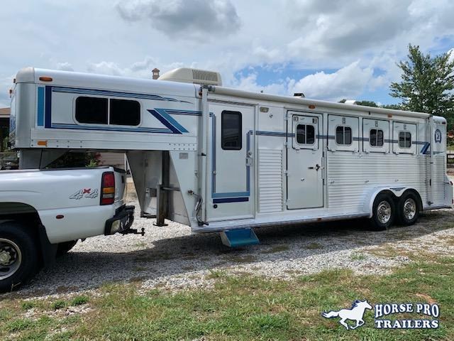 1993 4-Star 4 Horse Slant Load Gooseneck w/AWNING & A/C! 1993 4-Star 4 Horse Slant Load Gooseneck w/AWNING & A/C!