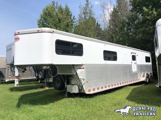 2002 Sundowner 4 Horse Head to Head Gooseneck 2002 Sundowner 4 Horse Head to Head Gooseneck