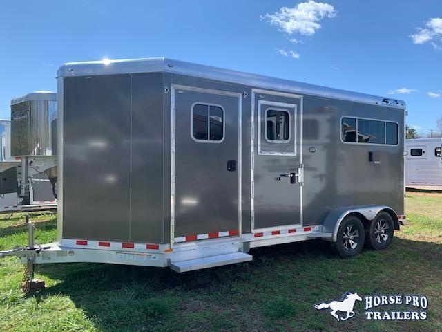 2022 4-Star 2 Horse Straight Load Bumper Pull w/SIDE RAMP & QUIET RIDE 2022 4-Star 2 Horse Straight Load Bumper Pull w/SIDE RAMP & QUIET RIDE