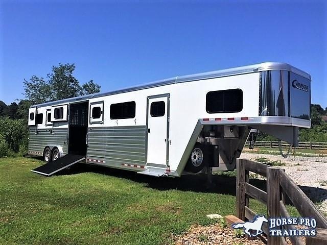 2022 Cimarron Norstar 6 Horse Head-To-Head Gooseneck 2022 Cimarron Norstar 6 Horse Head-To-Head Gooseneck
