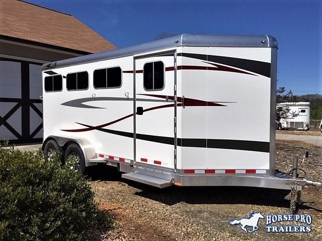 2022 Charcoal 4-Star 3 Horse Slant Load Bumper Pull w/REAR TACK 2022 Charcoal 4-Star 3 Horse Slant Load Bumper Pull w/REAR TACK