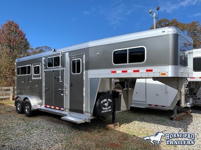 2023 4-Star 2+1 22' Gooseneck W/ QUIET RIDE & Hyd Jack 2023 4-Star 2+1 22' Gooseneck W/ QUIET RIDE & Hyd Jack