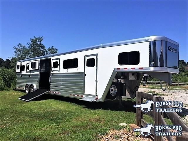 2023 Cimarron Norstar 6 Horse Head-To-Head Gooseneck 2023 Cimarron Norstar 6 Horse Head-To-Head Gooseneck