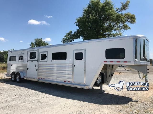 2023 Cimarron Norstar 4 Horse Head-to-Head Gooseneck w/FULL HEIGHT SLIDING DIVIDERS! 2023 Cimarron Norstar 4 Horse Head-to-Head Gooseneck w/FULL HEIGHT SLIDING DIVIDERS!