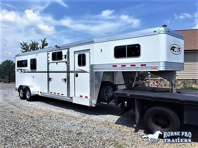 2023 4-Star 2+1 Gooseneck w/ROOF INSULATION & HYDRAULIC JACK 2023 4-Star 2+1 Gooseneck w/ROOF INSULATION & HYDRAULIC JACK